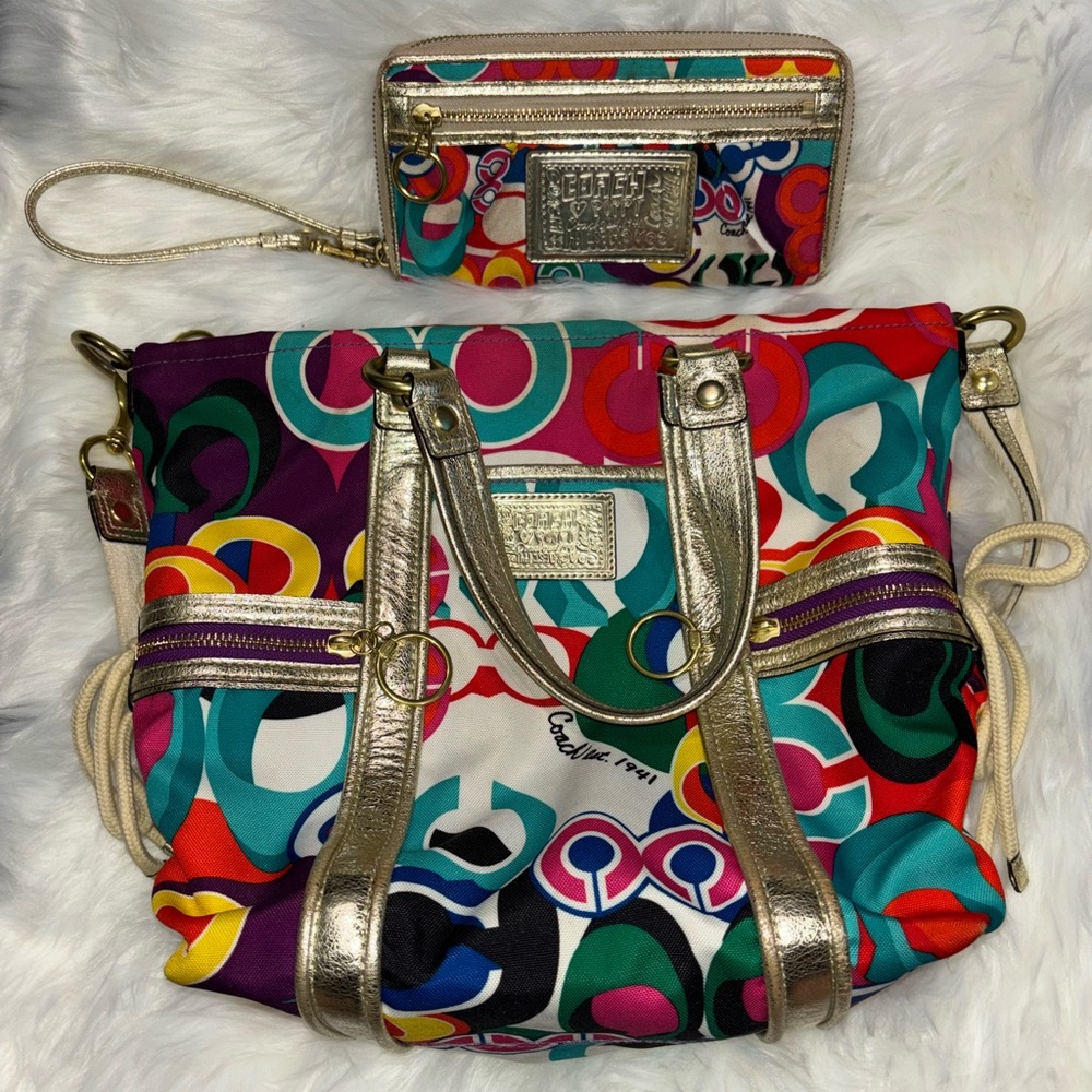 Coach Spotlight Pop C Poppy Rare Y2K bag and matching full size wallet